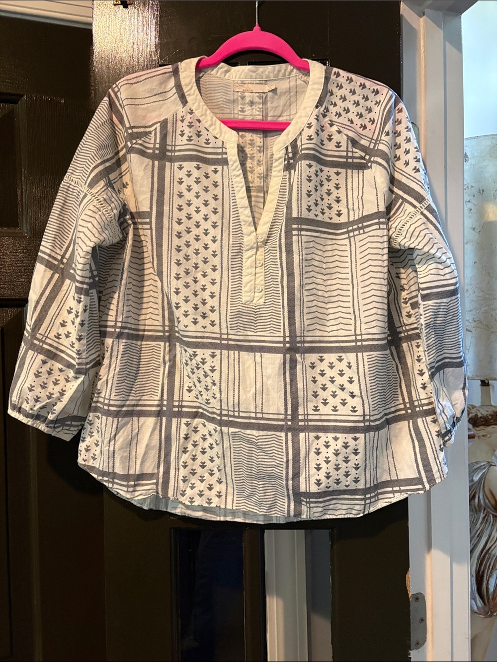 Prana White and Gray Patterned Tunic Blouse